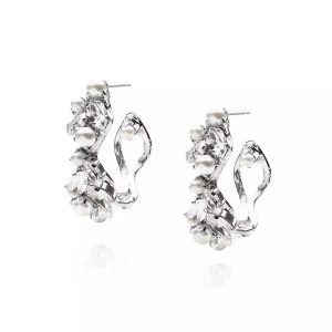 Caroline Svedbom - So In Love Örhängen / Crystal + Pearl. 1 st