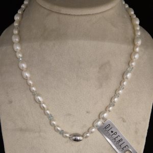 Pärlcollier Sötvatten/Aquamairn. Ovala mix 46 cm. 1 ex